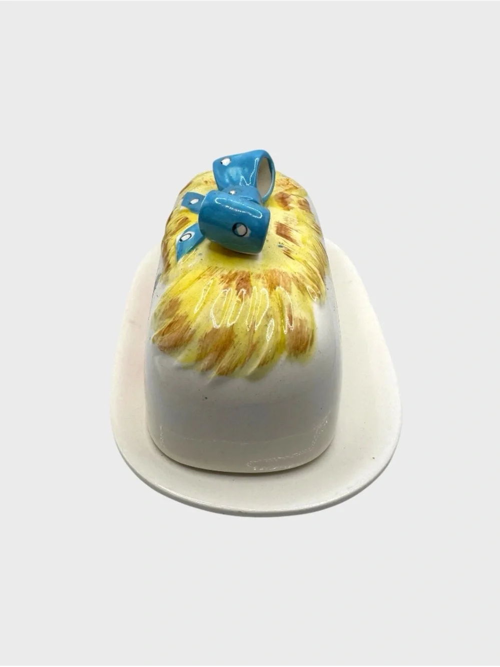 Royal Sealy charming ceramic
